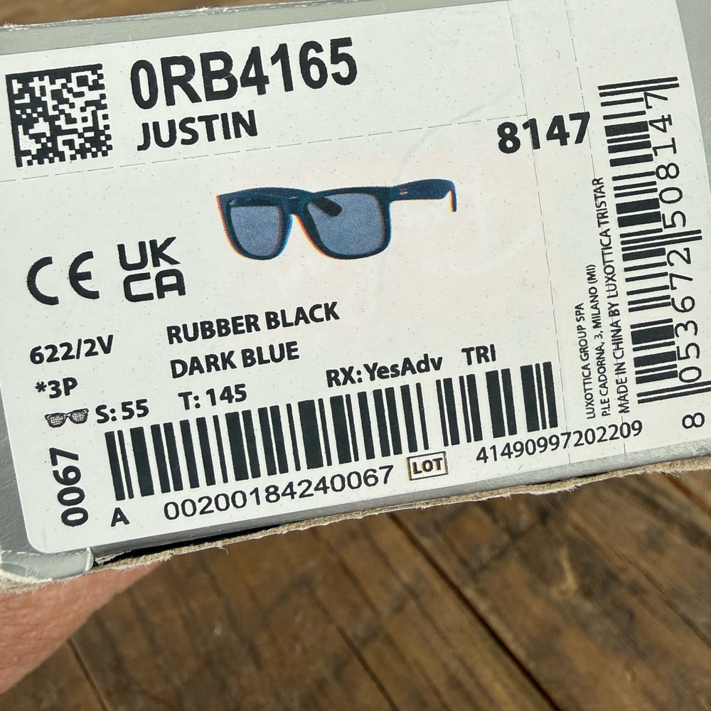 NWB Ray-Ban Justin Sunglasses - Picture 8 of 9